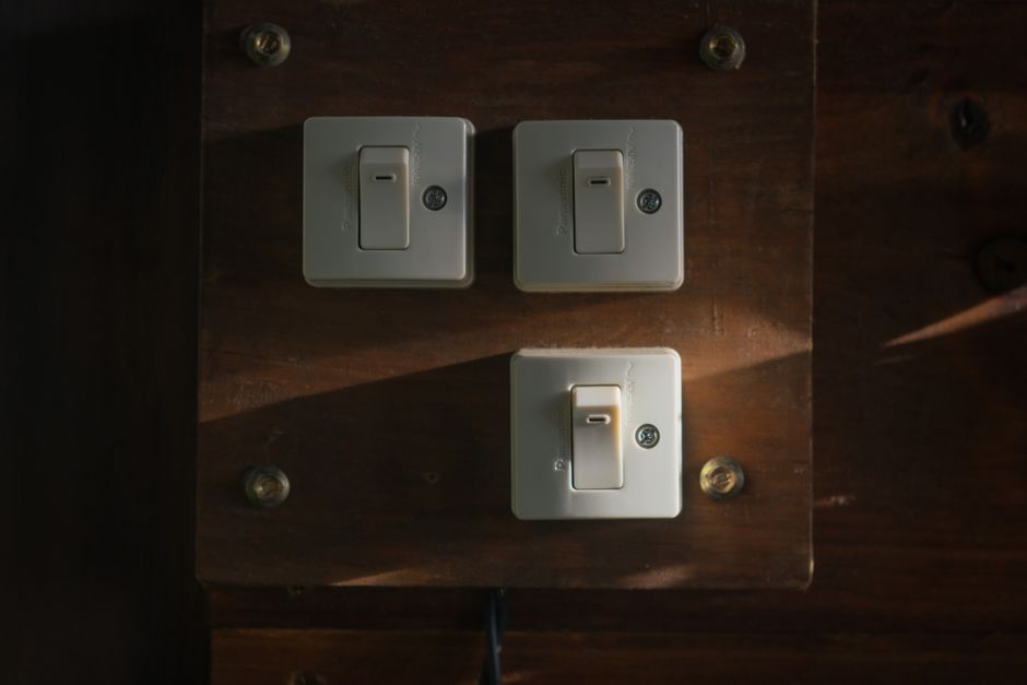 Revisão de pontos elétricos
